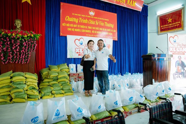 Hình ảnh hỗ trợ và cộng đồng